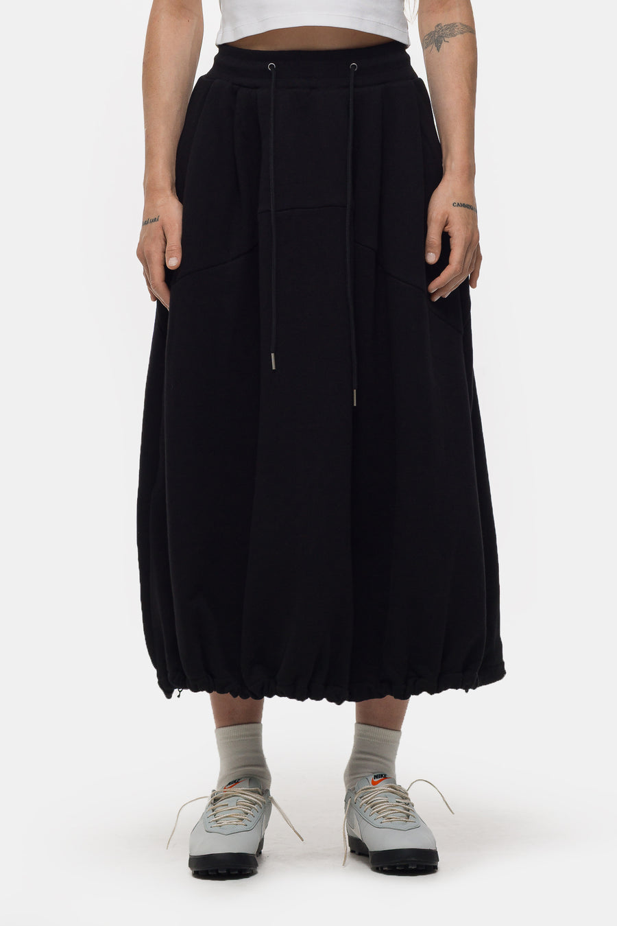Estudio Niksen Pintuck Jogger Skirt in Black - Notre