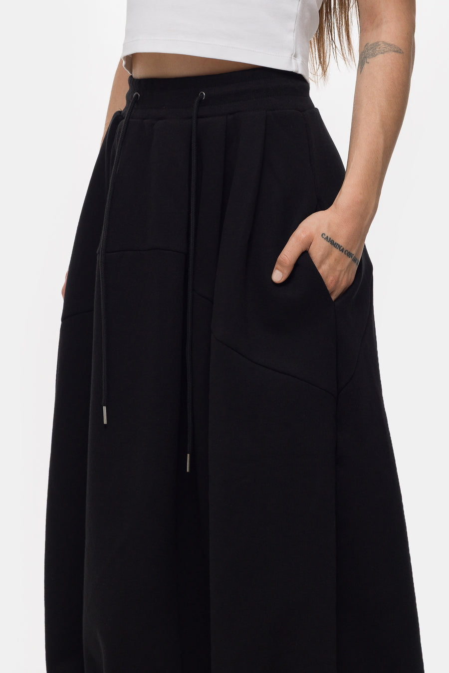 Estudio Niksen Pintuck Jogger Skirt in Black - Notre