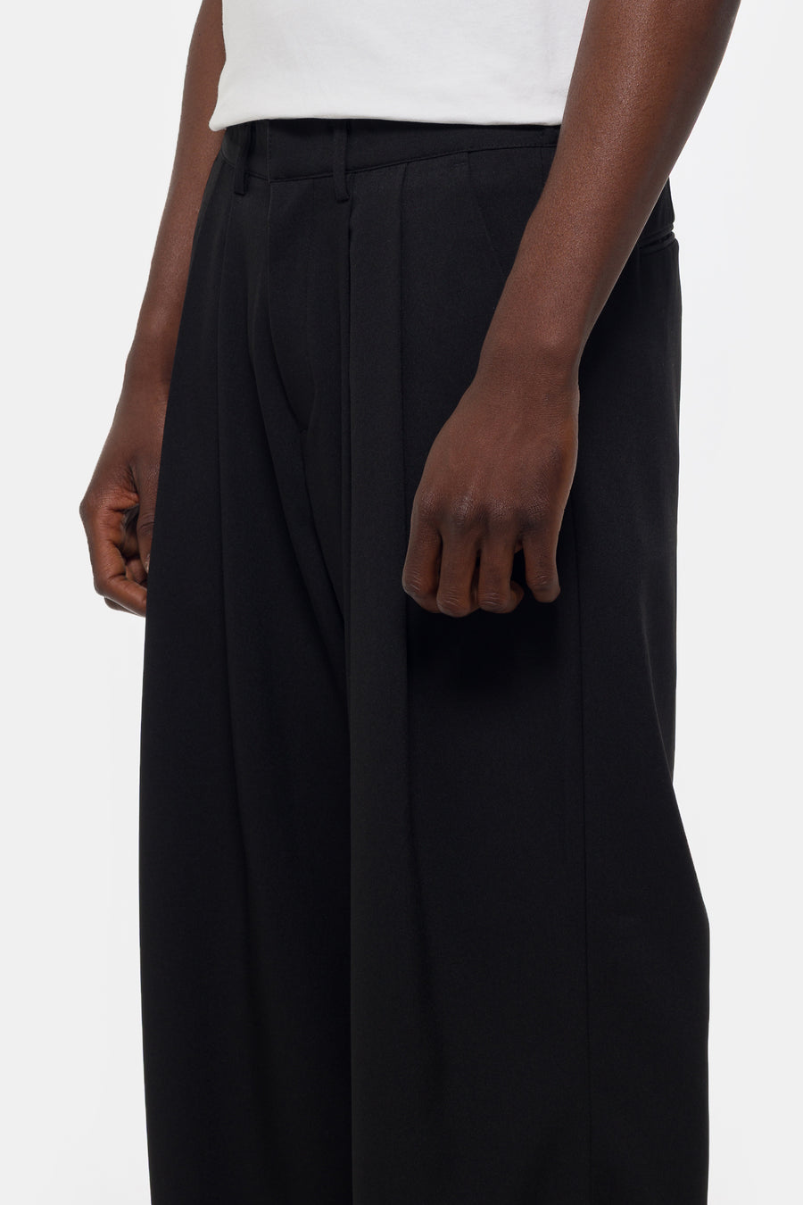 Estudio Niksen Pintuck Maxi Trouser in Black - Notre