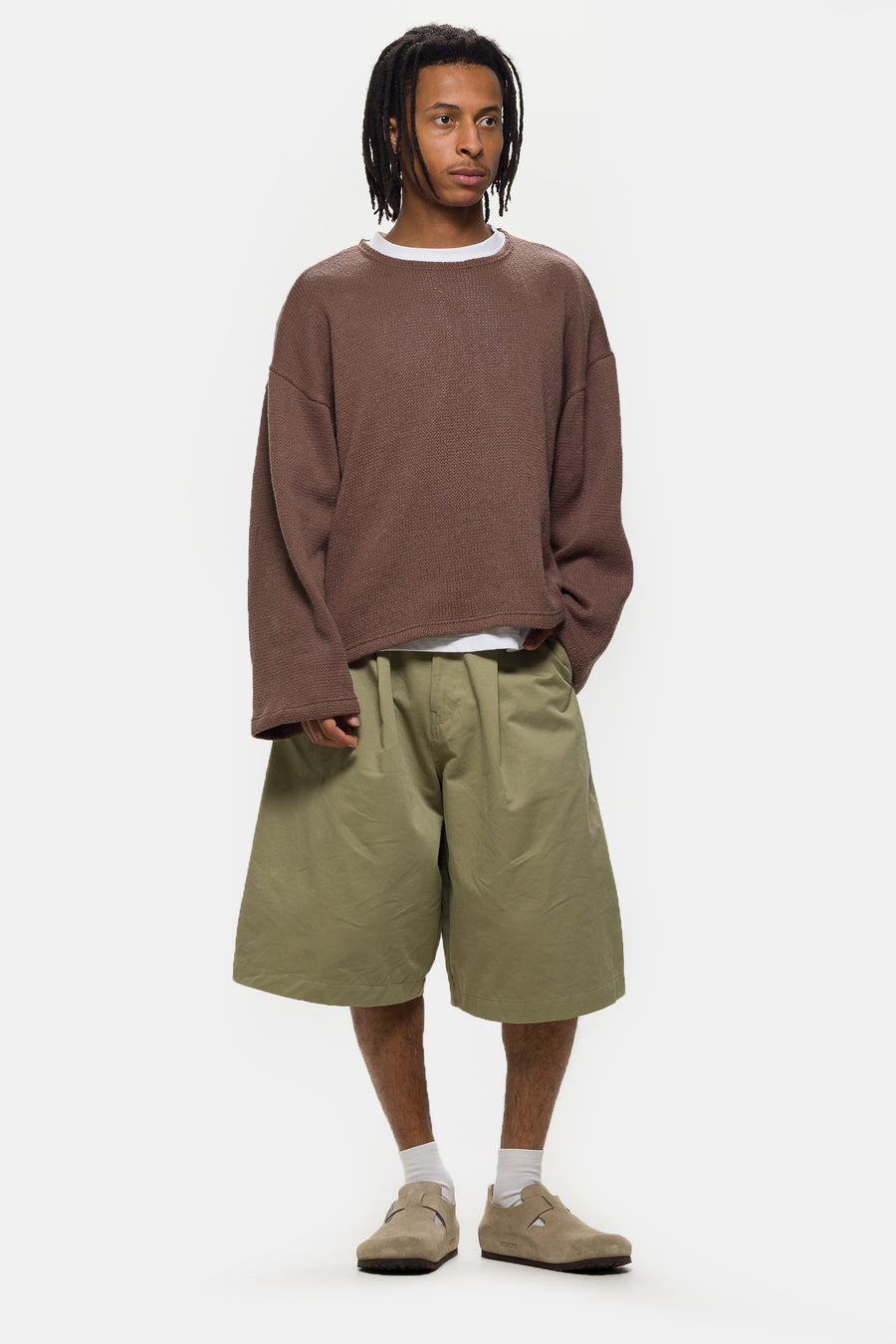 Estudio Niksen Pintuck Wide Short in Khaki - Notre