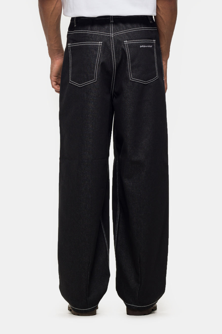 Estudio Niksen Raw Denim Balloon Jean in Black - Notre