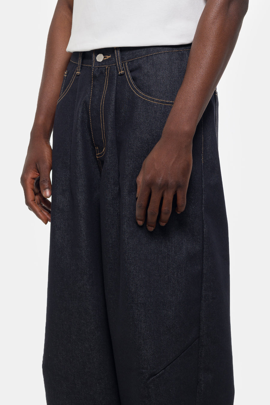 Raw Denim Balloon Jean in Indigo
