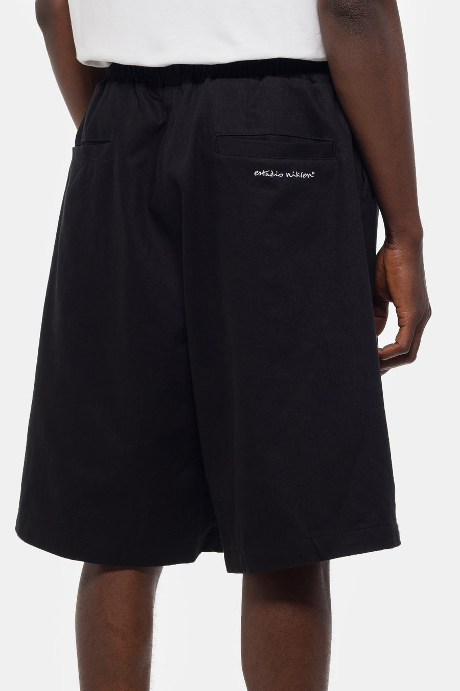 Estudio Niksen Stopper Balloon Bermuda Shorts in Black - Notre