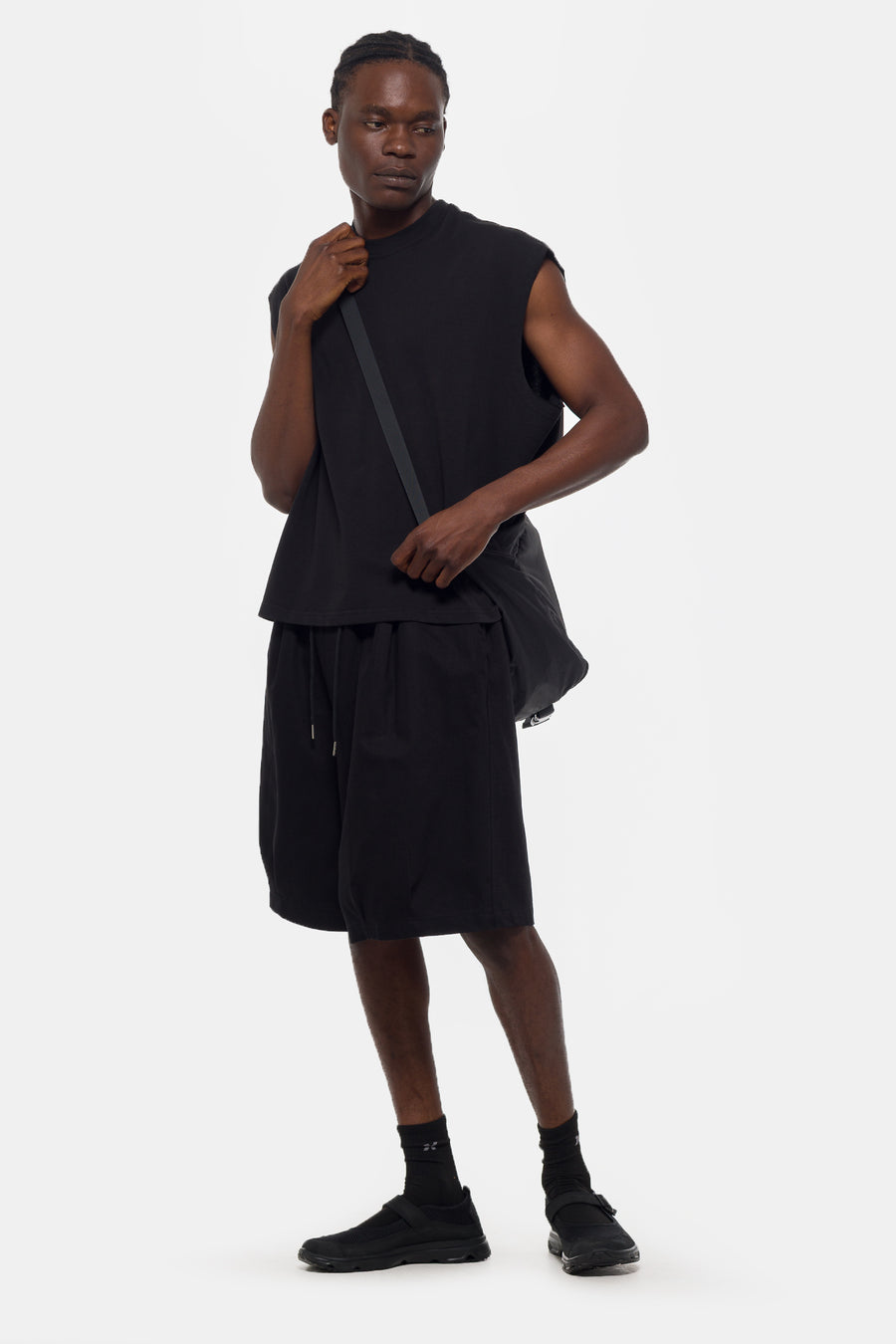 Estudio Niksen Stopper Balloon Bermuda Shorts in Black - Notre