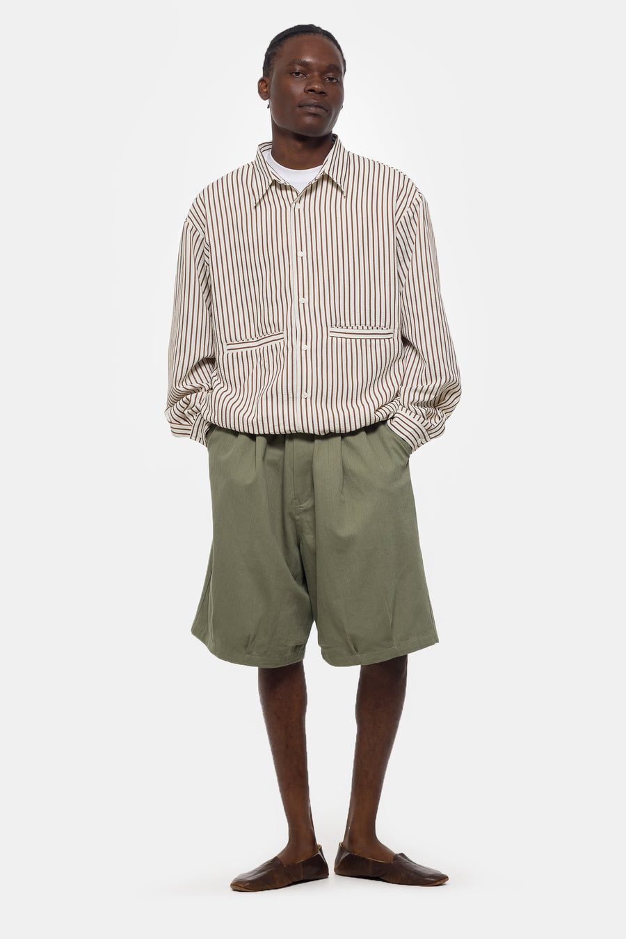 Estudio Niksen Stopper Balloon Bermuda Shorts in Khaki - Notre