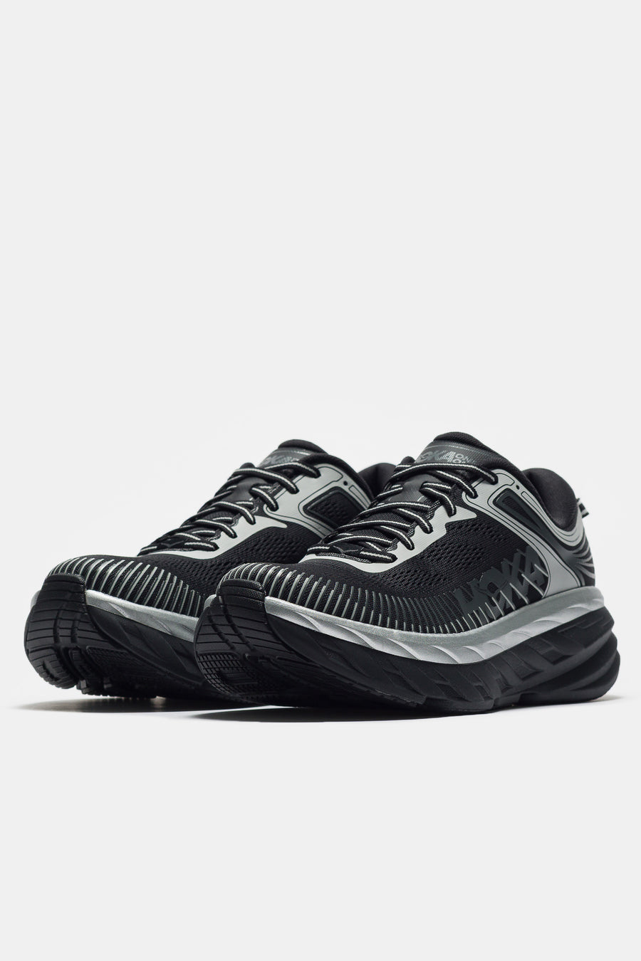 Bondi 7 Sneaker in Black/Stardust