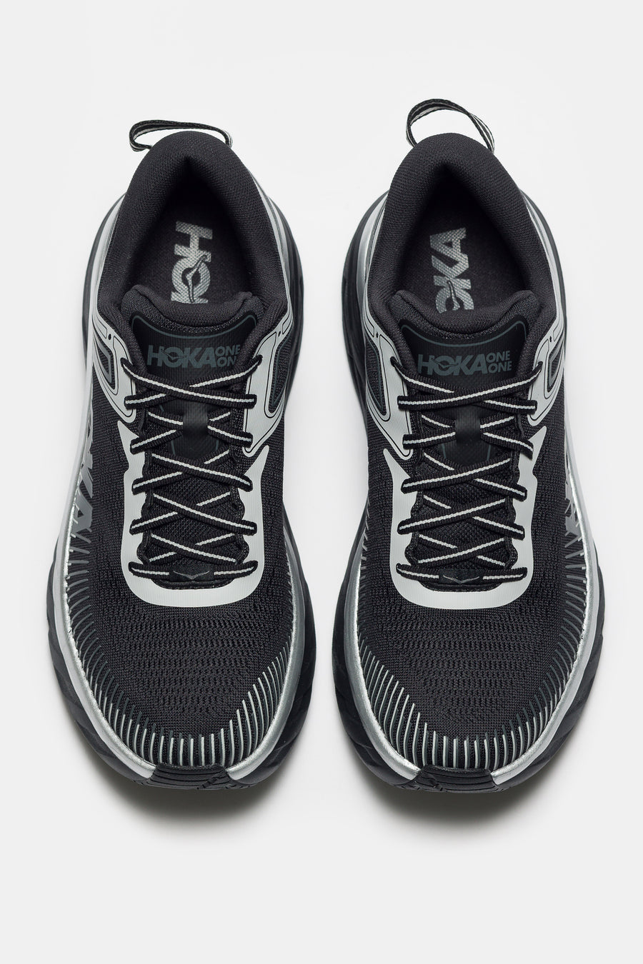 Bondi 7 Sneaker in Black/Stardust