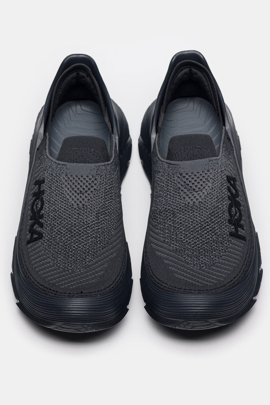 HOKA Restore TC Sneaker in Black/Black - Notre