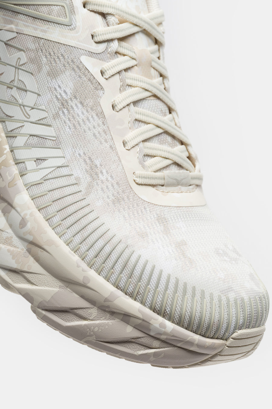 HOKA Beams Bondi 7 Sneaker in Turtledove/Tidal Foam - Notre