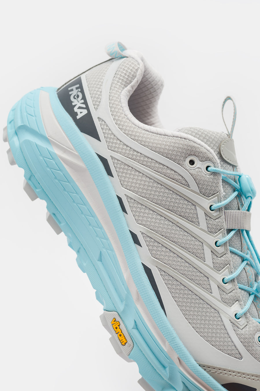 HOKA Mafate Three2 Sneaker in Stardust/Cloudless - Notre