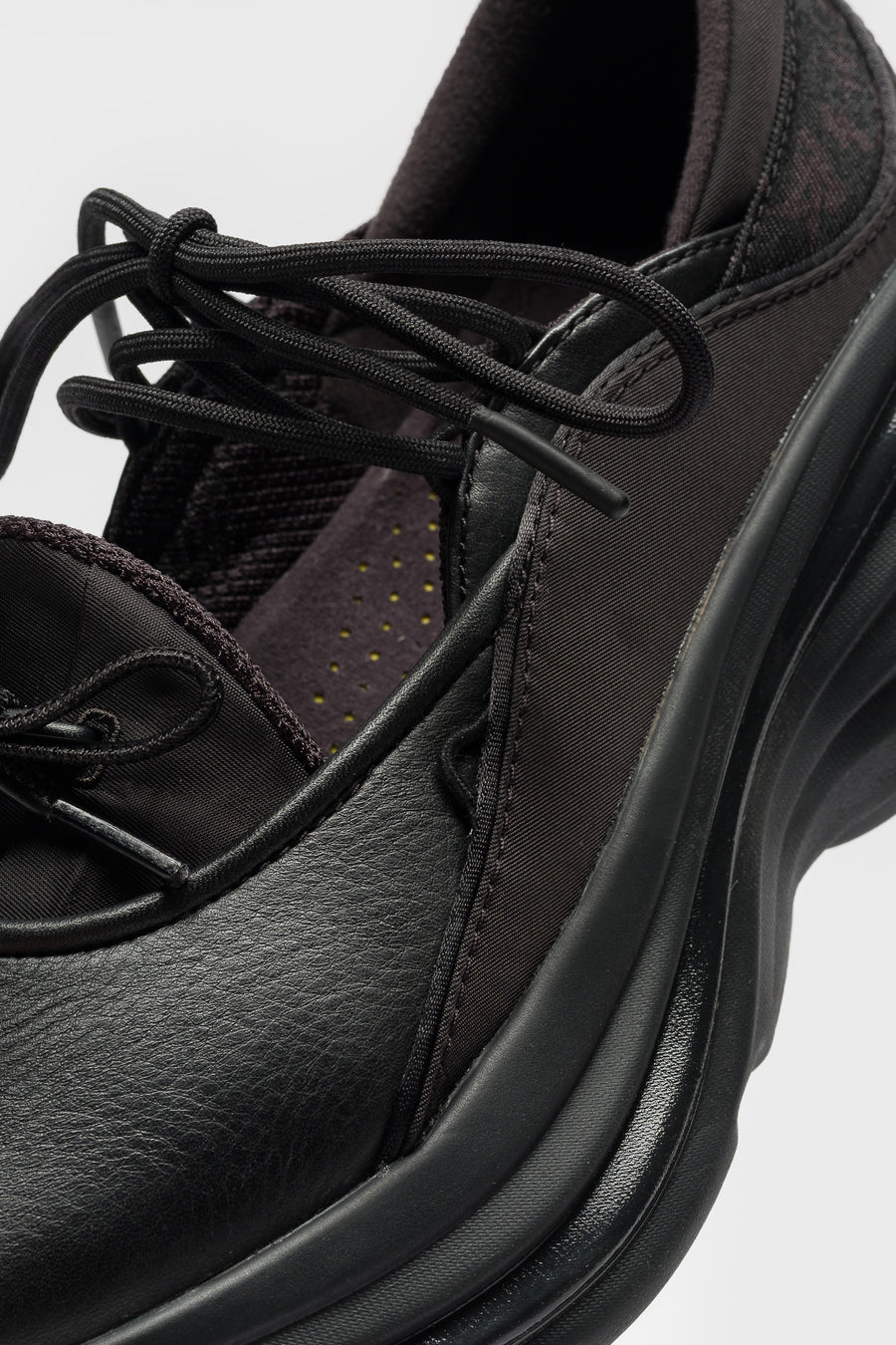 HOKA Bondi Mary Jane Sneaker in Black/Black - Notre