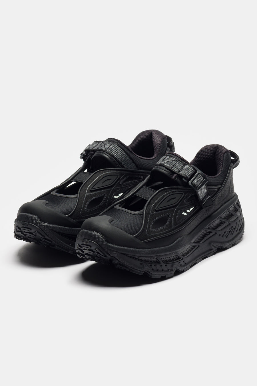 HOKA Stinson Breeze Sneaker in Black/Carbon Black - Notre