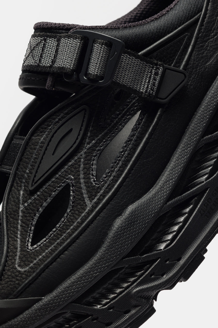 HOKA Stinson Breeze Sneaker in Black/Carbon Black - Notre