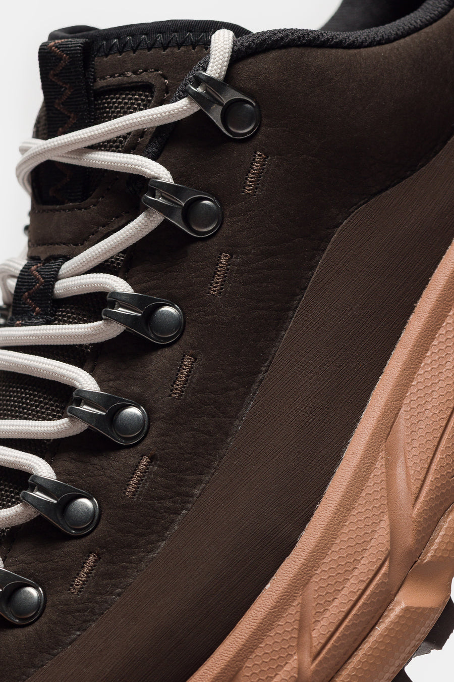 HOKA Tor Summit Sneaker in Cast Iron/Walnut - Notre