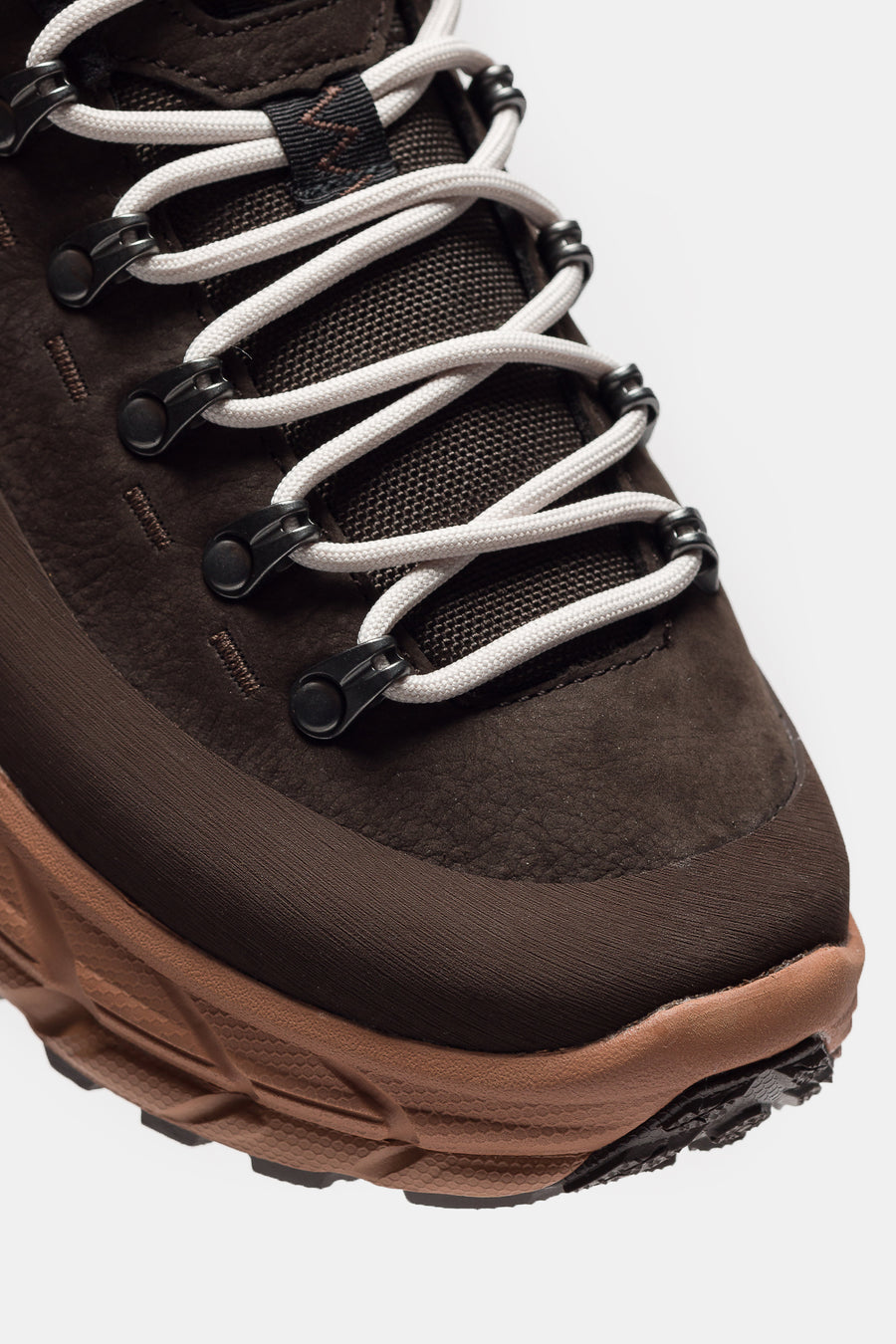 HOKA Tor Summit Sneaker in Cast Iron/Walnut - Notre