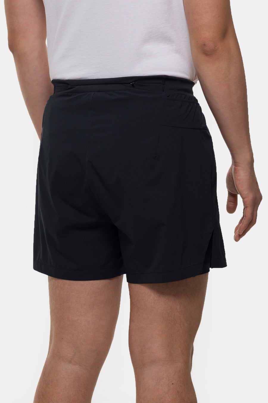 Houdini Sportswear Pace Trail Short in True Black - Notre
