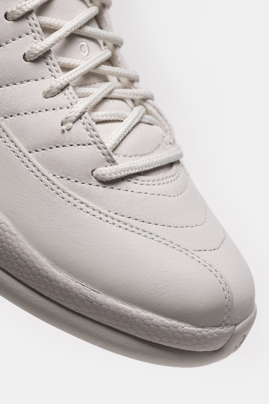 Air Jordan 12 Retro Sneaker in Phantom/Metallic Gold/White