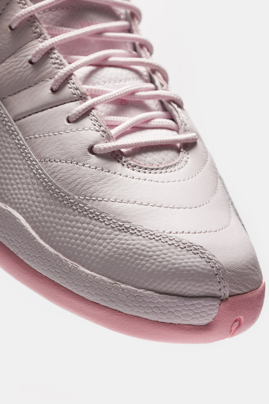 Air Jordan 12 Retro Big Kids Sneaker in Pearl Pink/Medium Soft Pink
