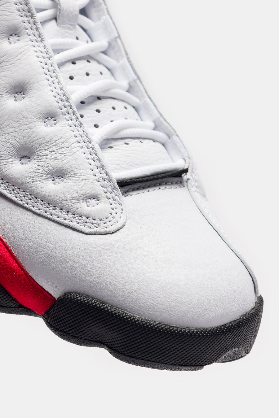 Jordan Air Jordan 13 Retro in White/Black/True Red - Notre