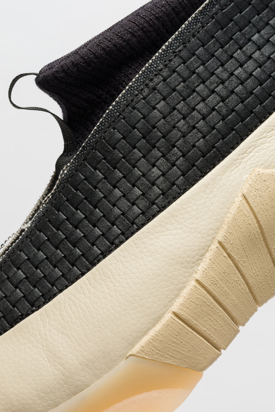 Air Jordan 15 SP Sneaker in Muslin/Muslin/Black