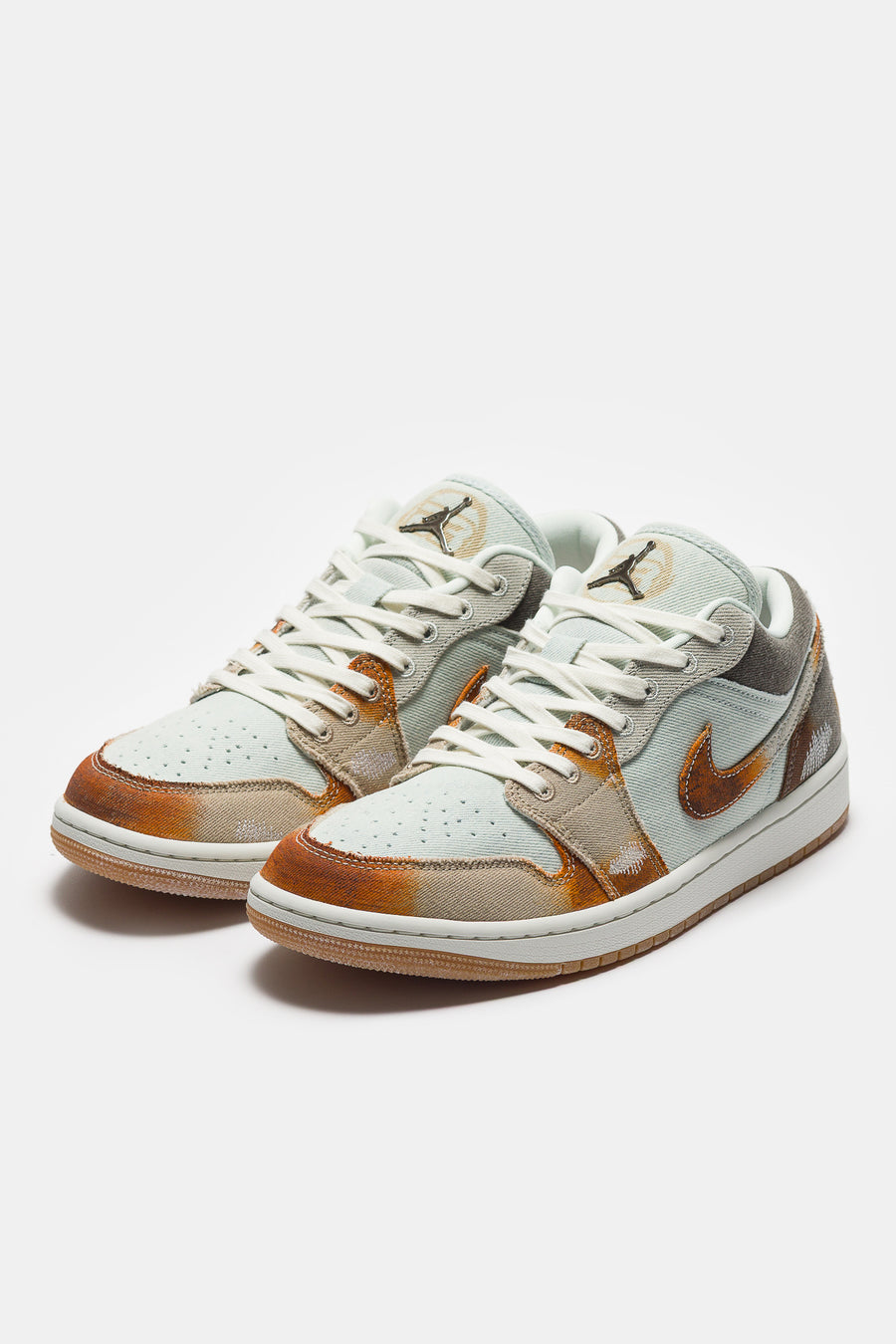 Air Jordan 1 Low SE Sneaker in Multicolor/Sail/Light Bone
