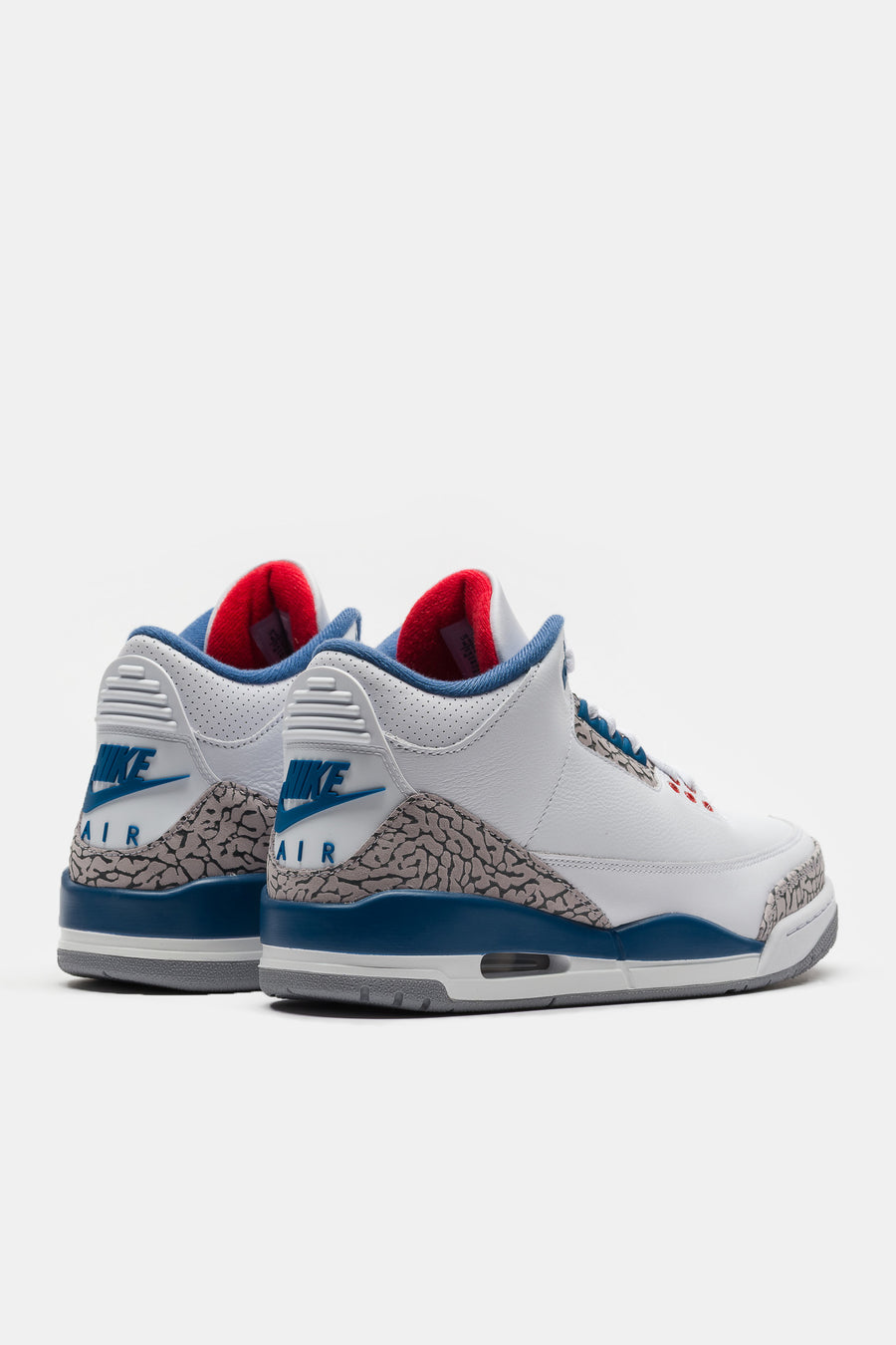 Jordan Air Jordan 3 Retro OG in White/Fire Red/True Blue - Notre