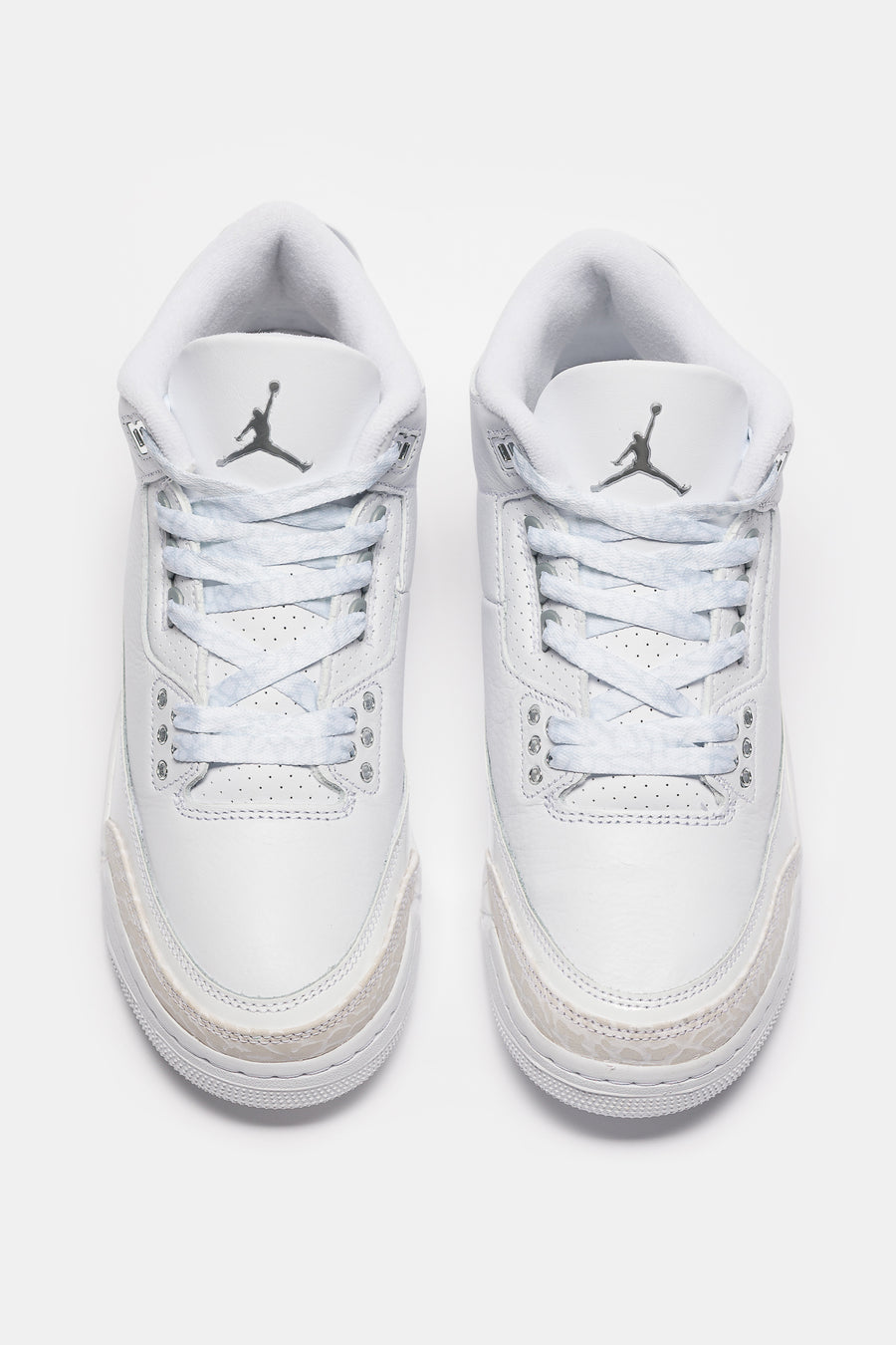 Jordan Air Jordan 3 Retro Grade School Sneaker in White/Metallic Silver/White - Notre