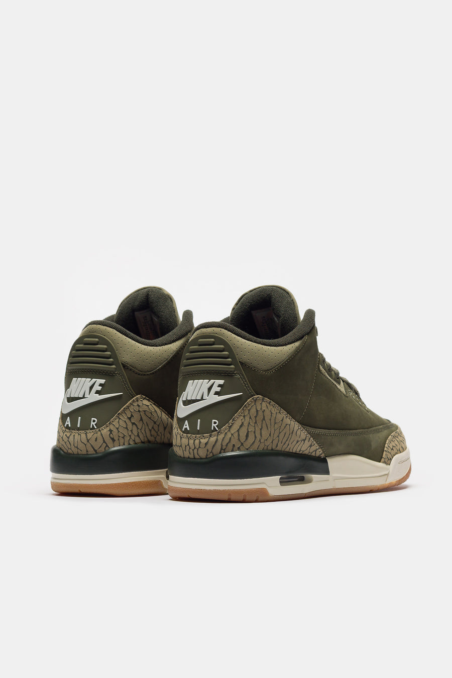 Jordan Air Jordan 3 Retro Grade School Sneaker in Medium Olive/Sequoia/Neutral Olive/Sail - Notre