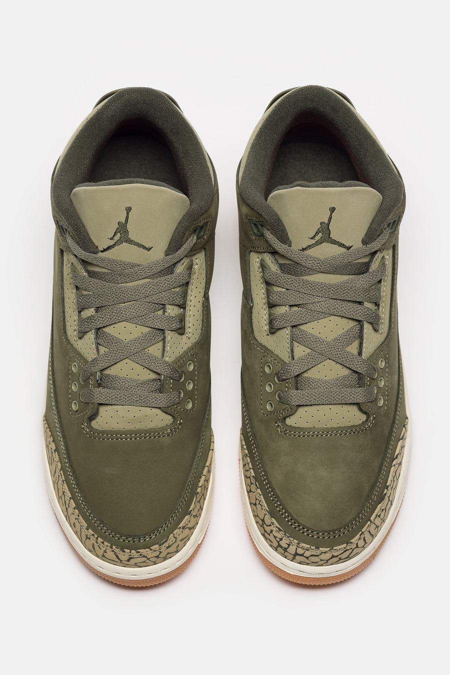 Jordan Air Jordan 3 Retro Grade School Sneaker in Medium Olive/Sequoia/Neutral Olive/Sail - Notre