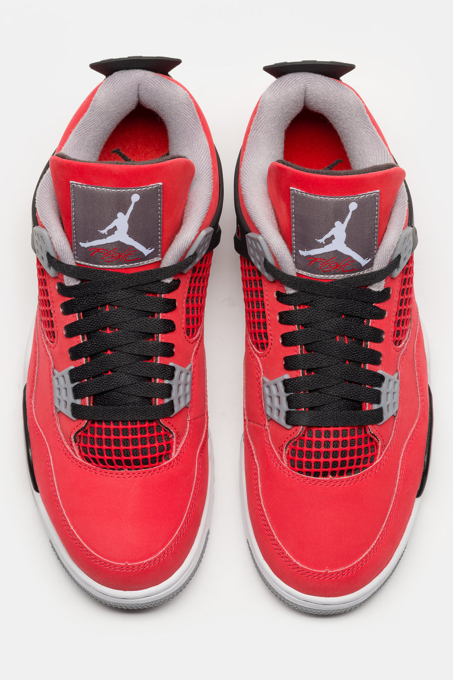 Jordan Air Jordan 4 Retro Sneaker in Fire Red/White/Black/Cement Grey - Notre