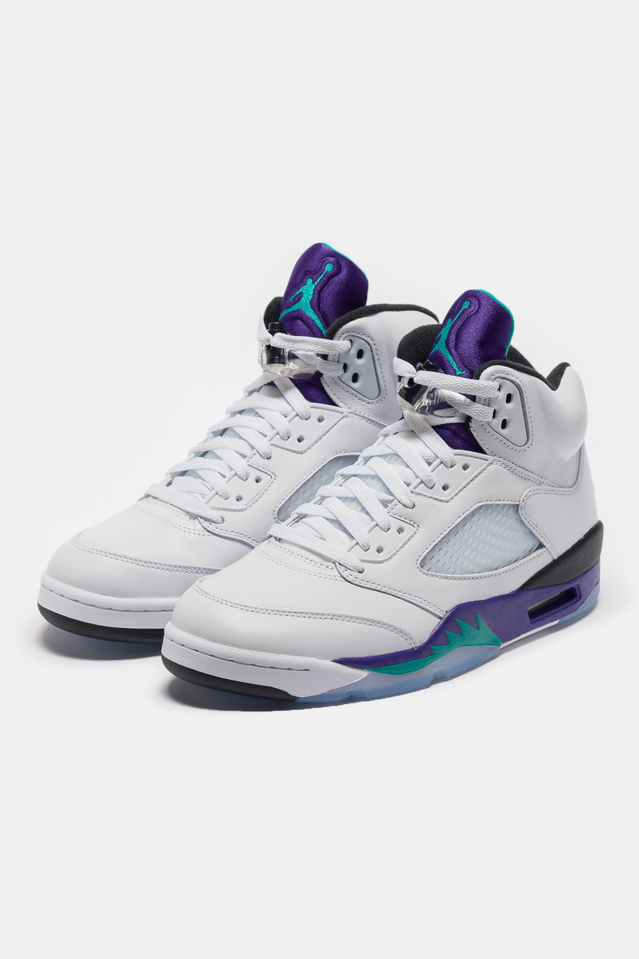 Jordan Air Jordan 5 Retro Sneaker in White/New Emerald/Grape Ice/Black - Notre