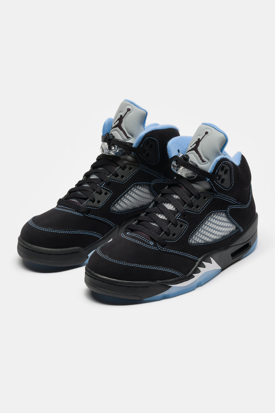 Jordan Air Jordan 5 Sneaker in Black/University Blue/White - Notre