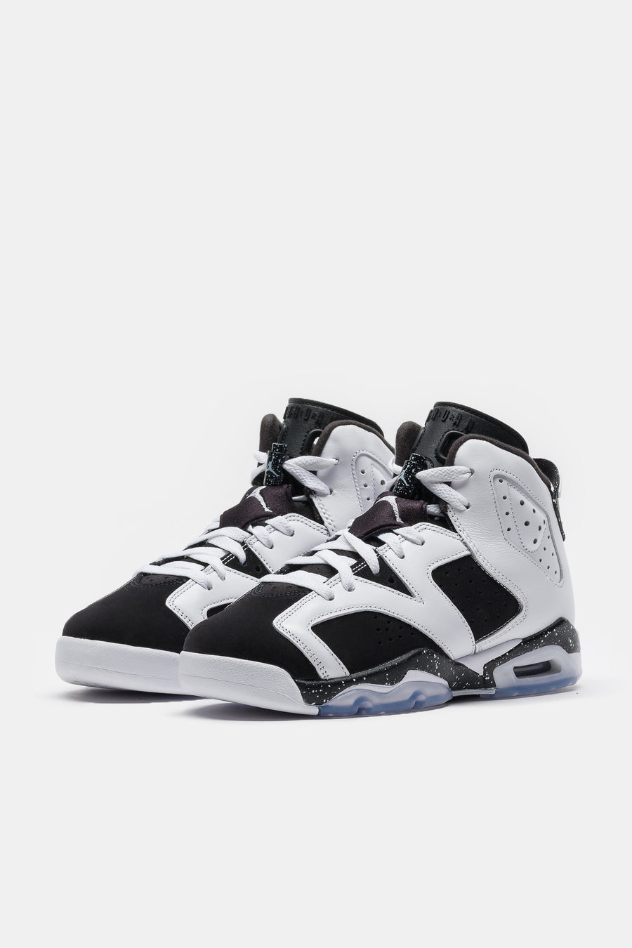 Jordan Air Jordan 6 Retro Big Kids Sneaker in White/Black - Notre