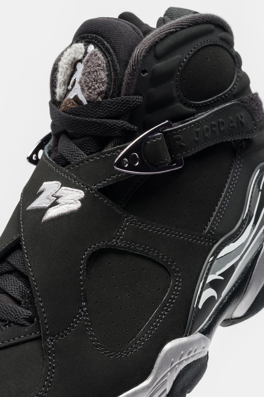 Jordan Air Jordan 8 Retro Sneaker in Black/White/Light Graphite - Notre