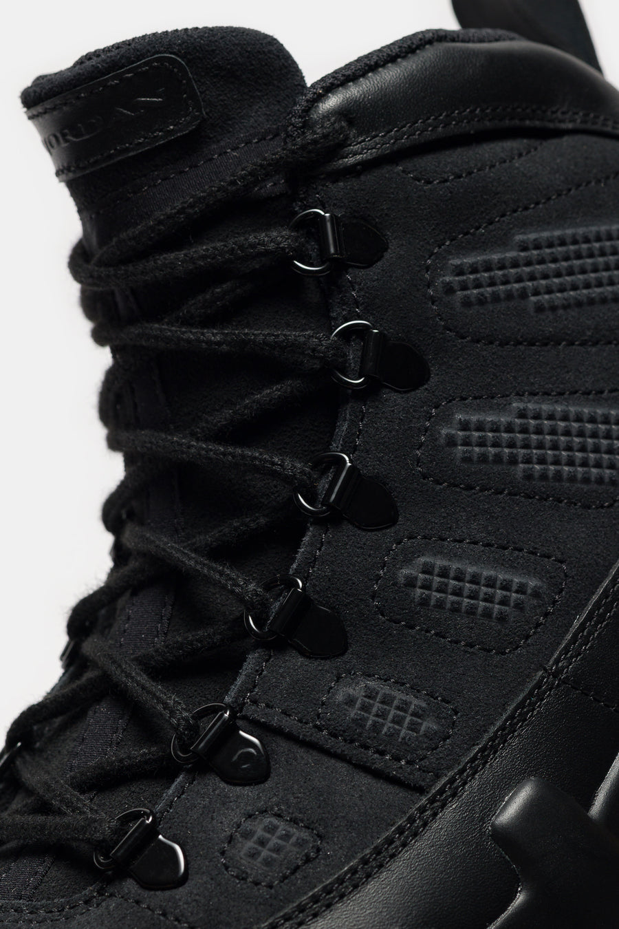 Air Jordan 9 Retro Sneaker in Black/Black/Gum Light Brown