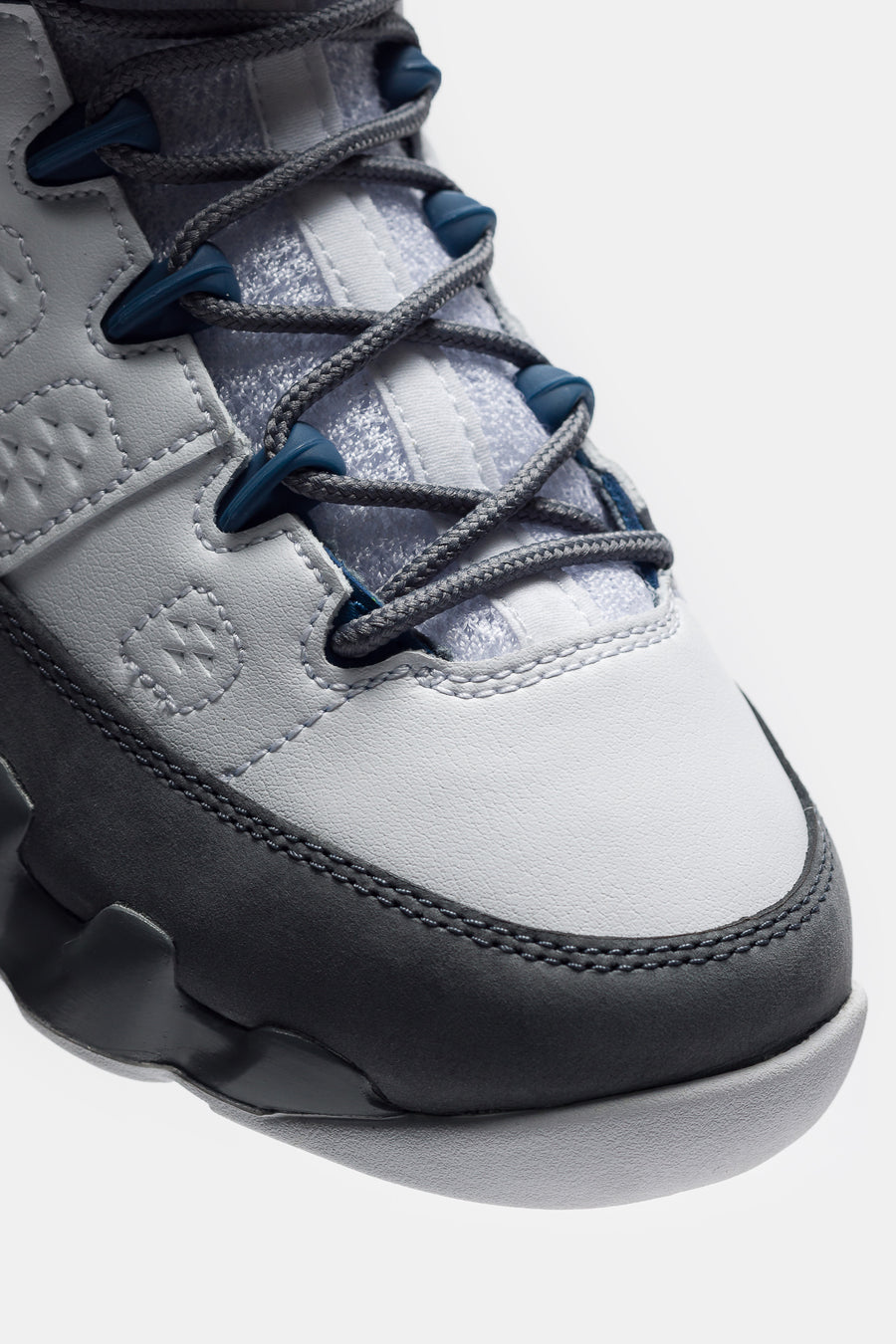 Air Jordan 9 Retro Grade School Sneaker in White/French Blue/Flint