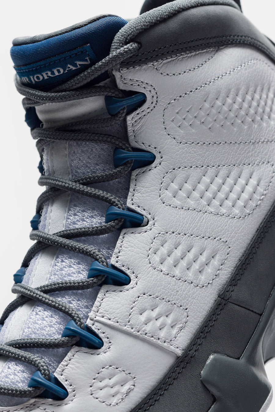 Air Jordan 9 Retro Sneaker in White/French Blue/Flint Grey