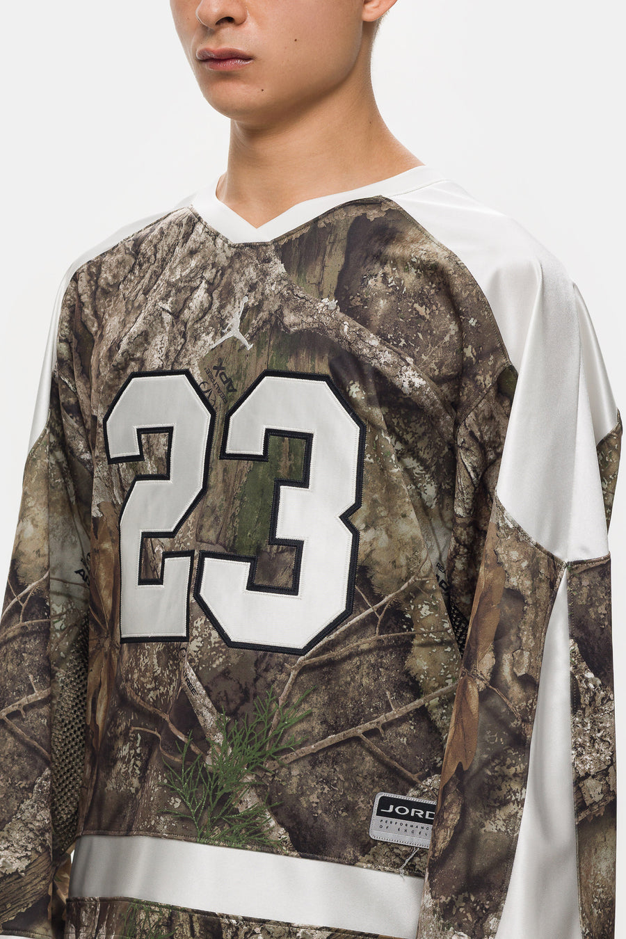 Jordan Brooklyn Realtree Hockey Jersey in Medium Olive/Sail - Notre