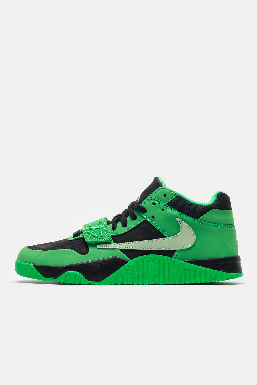 Jordan CJ1 T-Rexx Sneaker in Green Spark/Vapor Green/Black - Notre