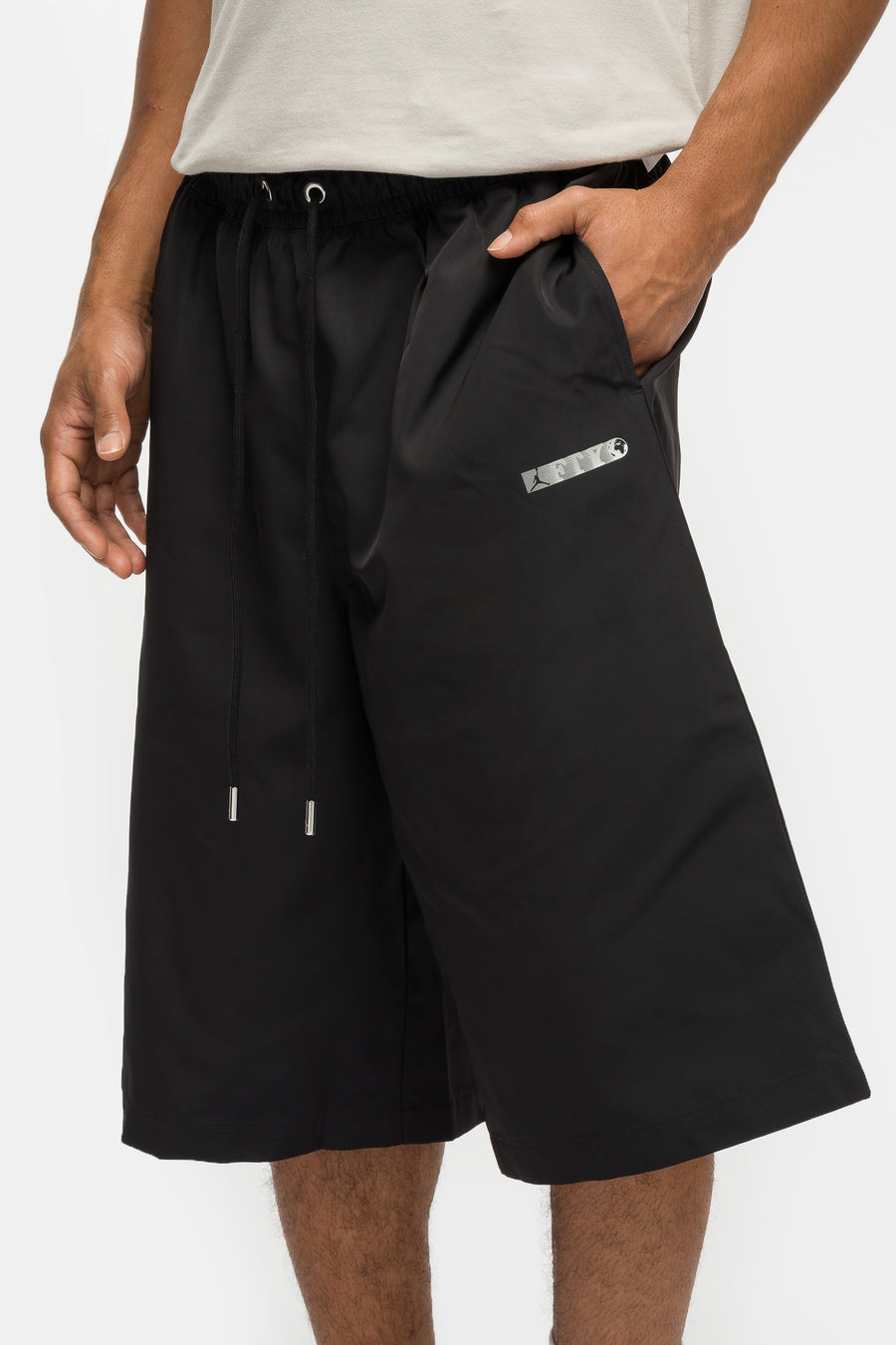 Jordan Free the Youth Short in Black/Light Crimson - Notre