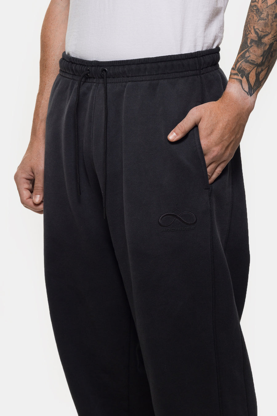 Jordan Infinite Archive Fleece Pant in Black - Notre