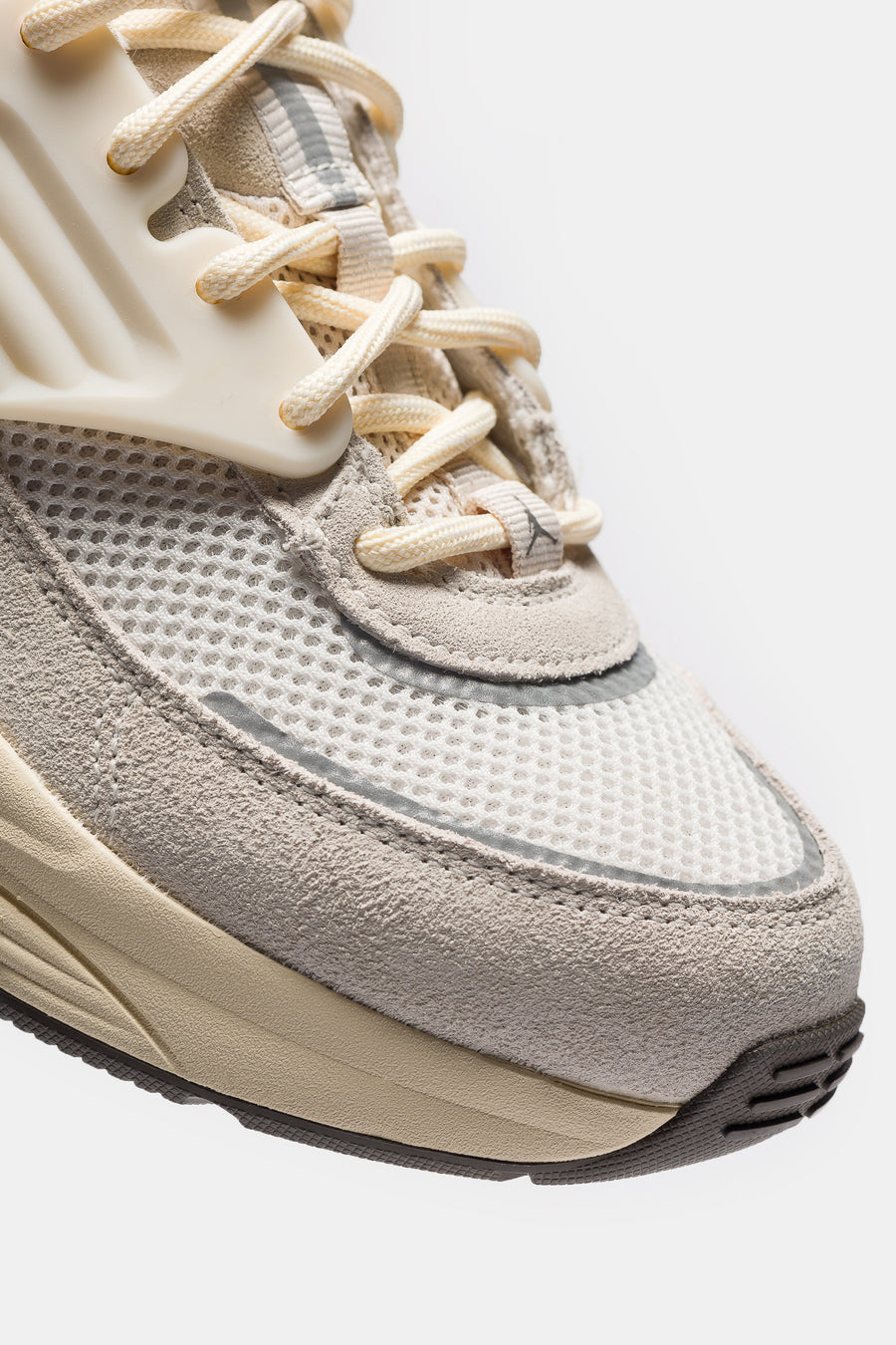 Jordan Trunner O/S Sneaker in Lt Orewood Brown/Ridge Rock/Phantom/Muslin - Notre