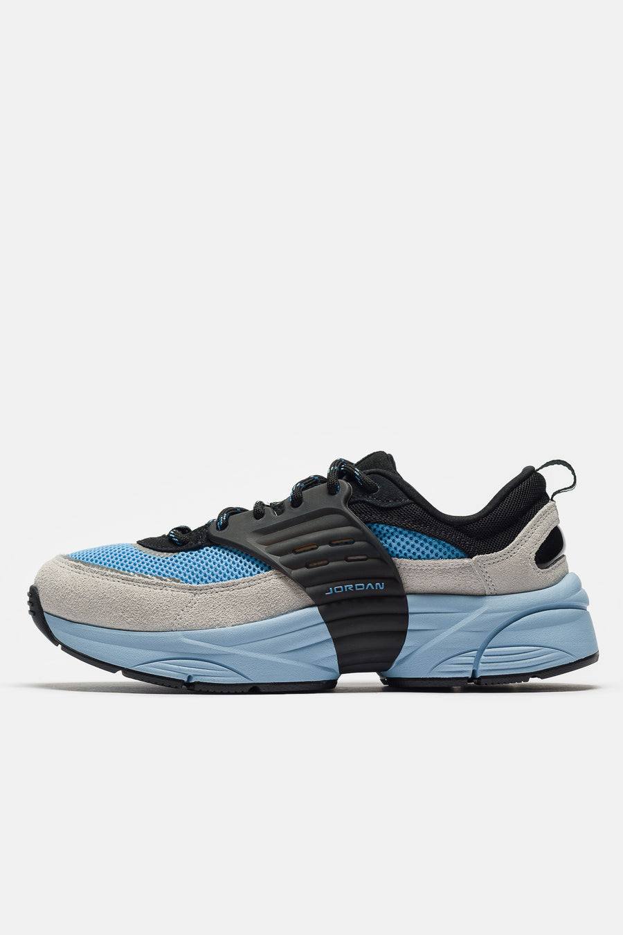 Jordan Trunner Sneaker in Black/University Blue/Neutral Grey - Notre