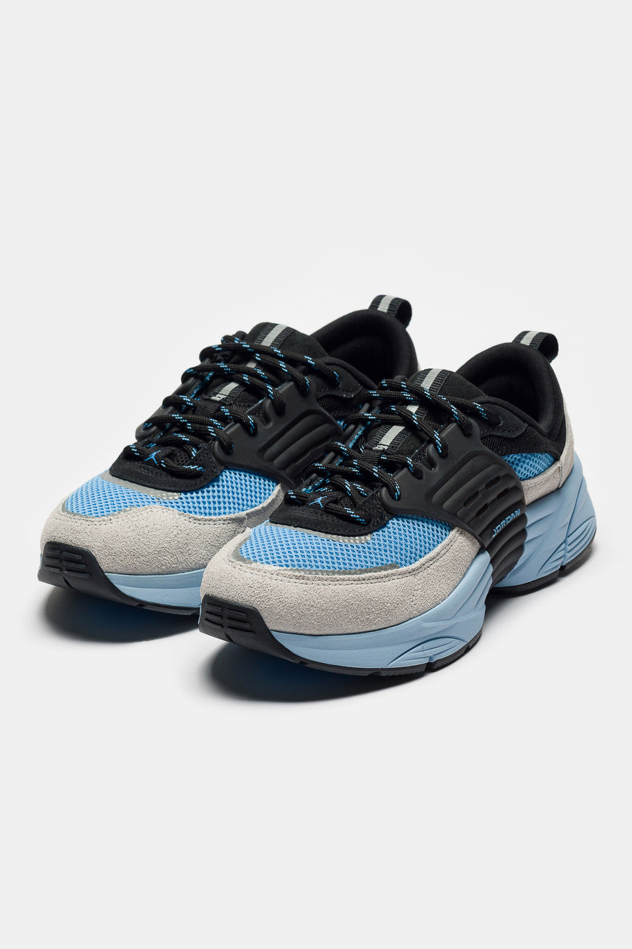 Jordan Trunner Sneaker in Black/University Blue/Neutral Grey - Notre