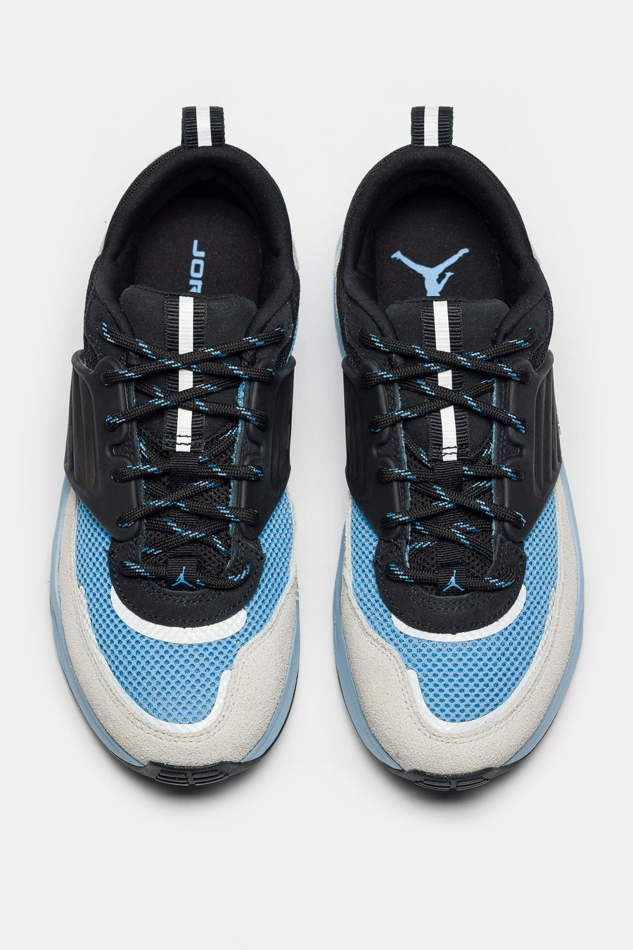 Jordan Trunner Sneaker in Black/University Blue/Neutral Grey - Notre