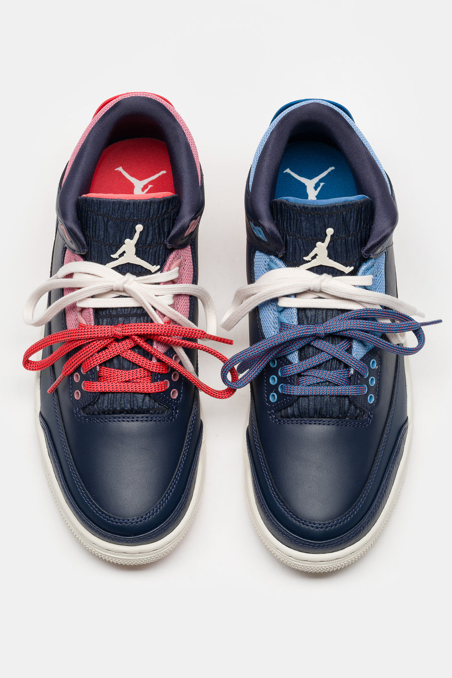 Jordan Air Jordan 3 Retro Sneaker in Obsidian/Chalk/Track Red - Notre