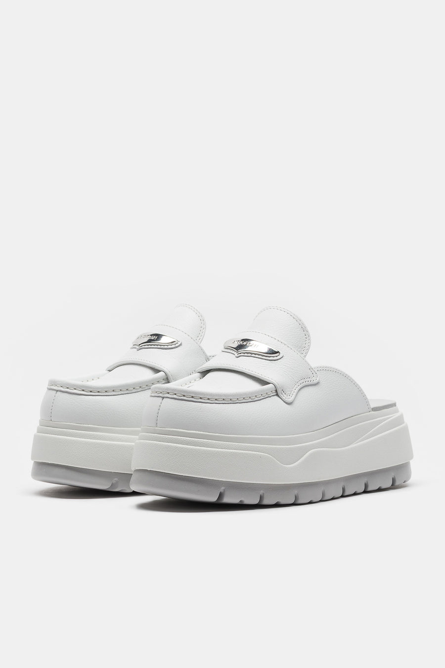 Air Jordan Mule Sneaker in Summit White/Metallic Silver/Vast Grey