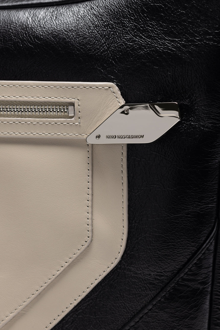 Deultum Leather Bag in Black/Beige