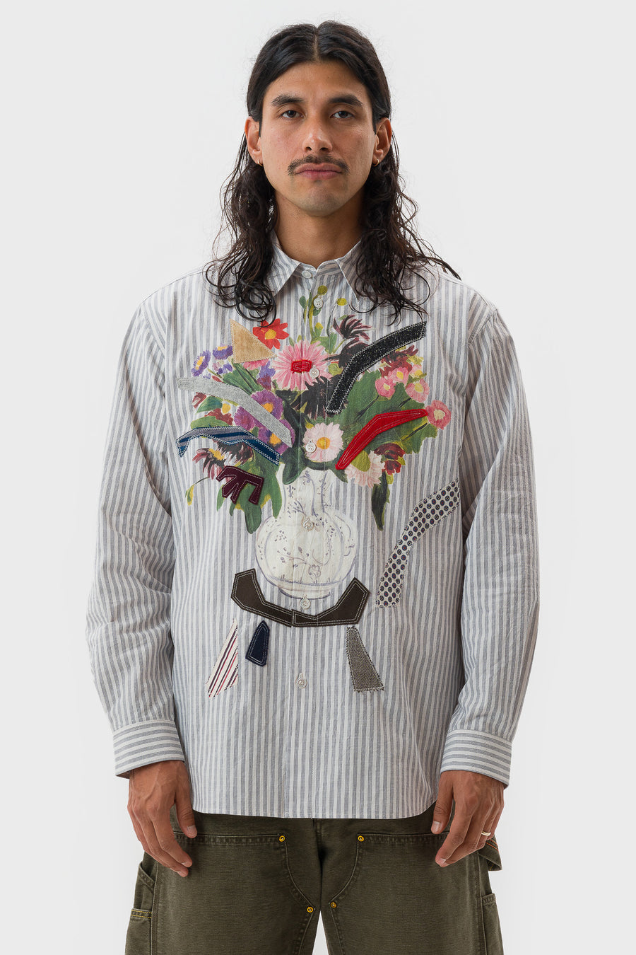 Khoki Appliqué Detail Shirt in White - Notre