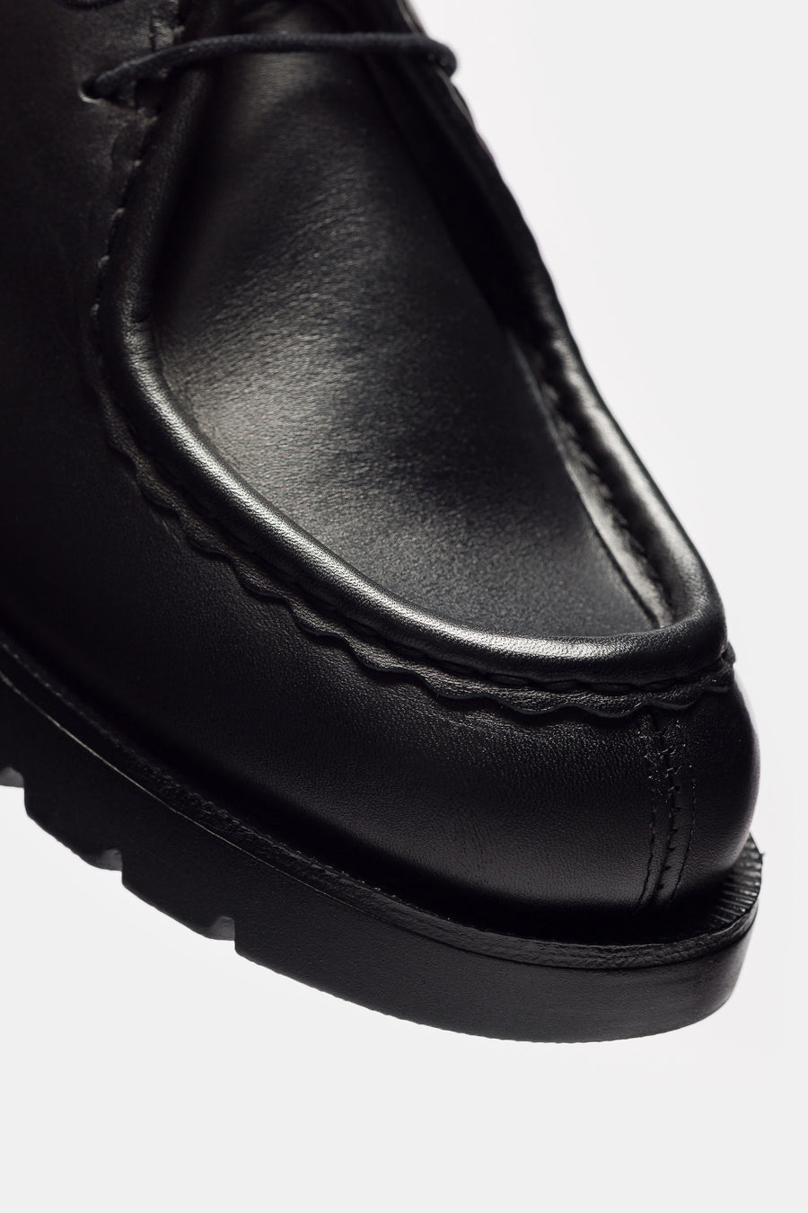 Kleman Padror Moc Toe Shoe in Noir - Notre